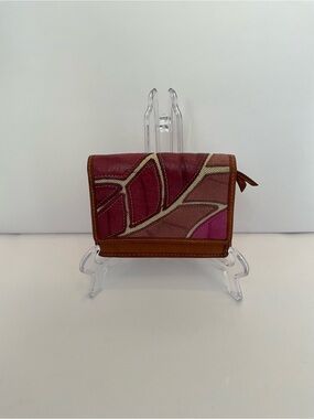 Vintage Fossil Leather Magenta And Tan Patchwork Trifold Wallet